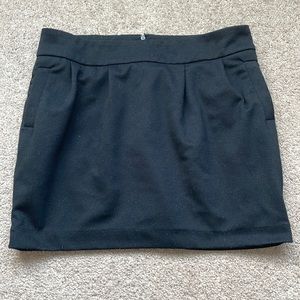5/$25 Seductions Black Tulip Mini Skirt Size S